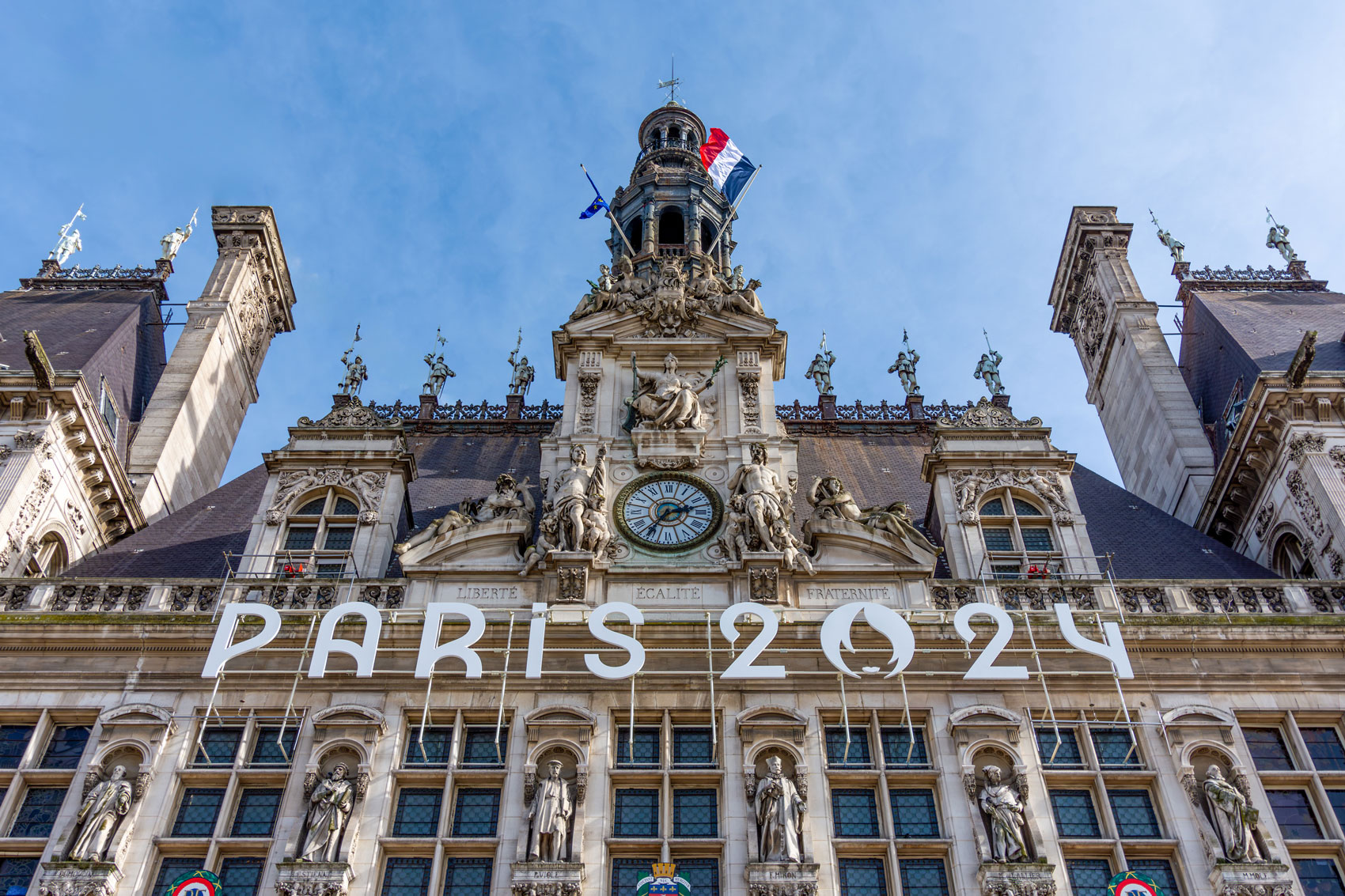 Paris Olympics sign on front of City Hall